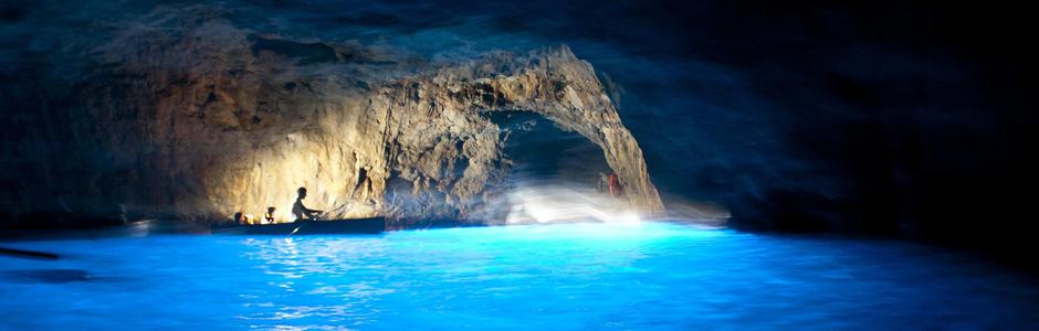 غار آبی Grotta Azzurra