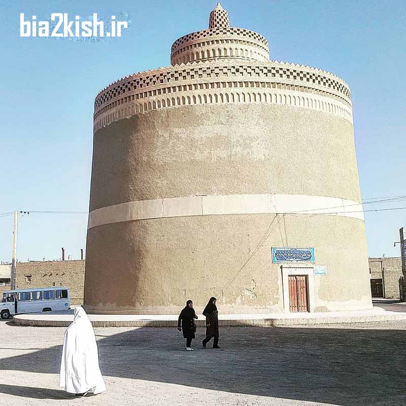 آشنایی با برج شگفت انگیز کبوتر اژیه در اصفهان